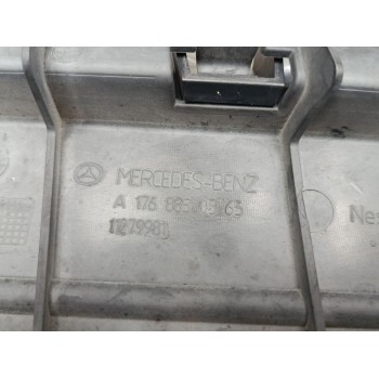 Recambio de rejilla delantera para mercedes-benz clase a (w176) a 180 cdi blueefficiency (176.012) referencia OEM IAM A176880028