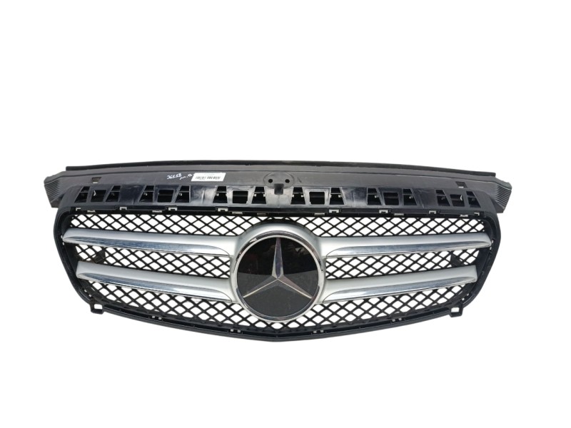 Recambio de rejilla delantera para mercedes-benz clase a (w176) a 180 cdi blueefficiency (176.012) referencia OEM IAM A176880028