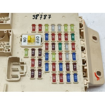 Recambio de caja reles / fusibles para hyundai i40 i cw (vf) 1.7 crdi referencia OEM IAM 919553Z010  