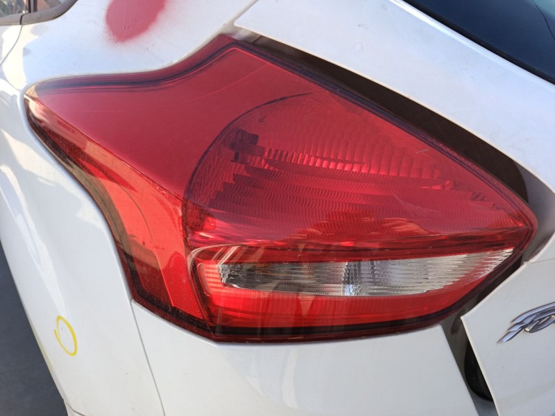 Recambio de piloto trasero izquierdo para ford focus iii 1.5 tdci referencia OEM IAM 1906355  