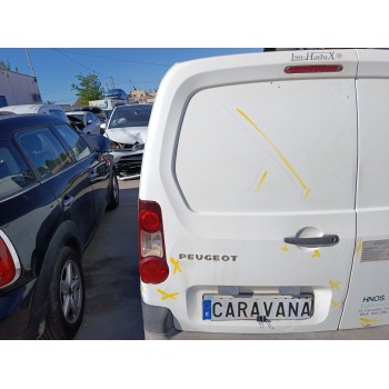 PUERTA TRASERA IZQUIERDA 8702E1 