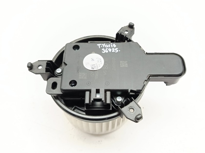 Recambio de ventilador calefaccion para toyota yaris cross hybrid 2wd active tech referencia OEM IAM 87103K0020  