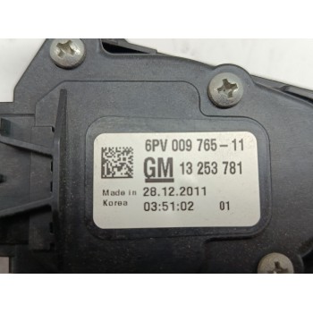 Recambio de pedal acelerador para chevrolet orlando (j309) 2.0 d referencia OEM IAM 13253781  