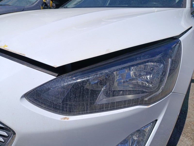 Recambio de faro izquierdo para ford focus iv turnier (hp) 1.5 ecoblue referencia OEM IAM 2546960  