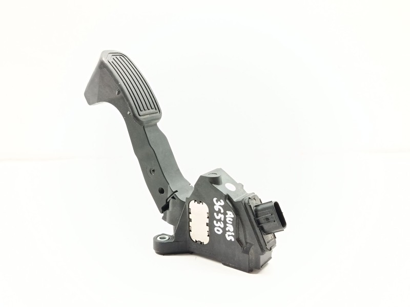 Recambio de pedal acelerador para toyota auris touring sports (e18) hybrid active referencia OEM IAM 7811002120  