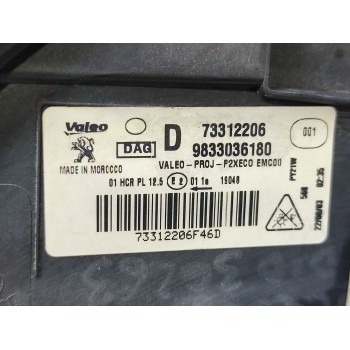 Recambio de faro derecho para peugeot 2008 (p1) allure referencia OEM IAM 9833036180 / 9823193880  