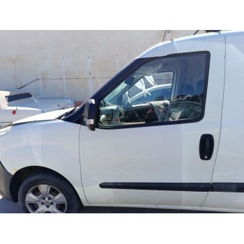 Recambio de puerta delantera izquierda para opel combo furgoneta/monovolumen (x12) 1.3 cdti (b05) referencia OEM IAM 95530983  