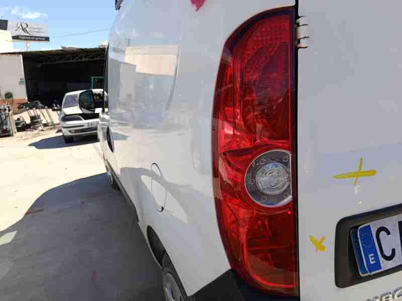 Recambio de piloto trasero izquierdo para opel combo furgoneta/monovolumen (x12) 1.3 cdti (b05) referencia OEM IAM 95513787  