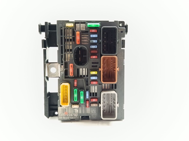 Recambio de caja reles / fusibles para citroën berlingo multispace (b9) 1.6 bluehdi 100 referencia OEM IAM 9807028780  