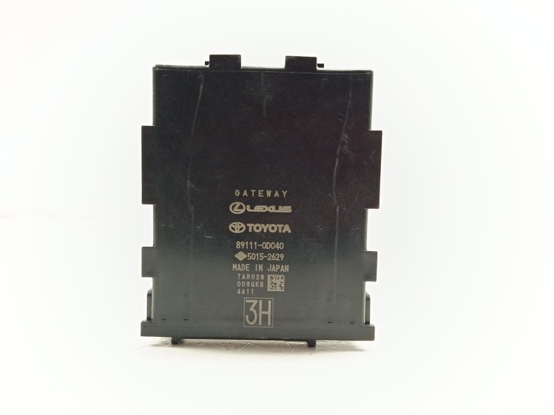 Recambio de modulo electronico para toyota yaris cross hybrid 2wd active tech referencia OEM IAM 891110D040  