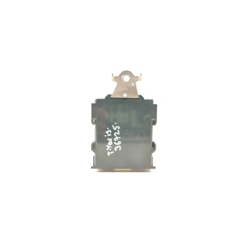 Recambio de modulo electronico para toyota yaris cross hybrid 2wd active tech referencia OEM IAM 865720D050  