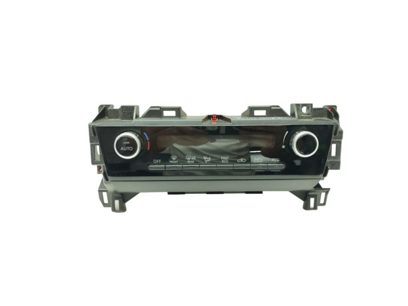 Recambio de mando climatizador para toyota yaris cross hybrid 2wd active tech referencia OEM IAM 559000DQ10  