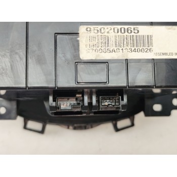 Recambio de sistema audio / radio cd para chevrolet orlando (j309) 2.0 d referencia OEM IAM 95020065  