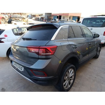 volkswagen t-roc (a11, d11) del año 2024