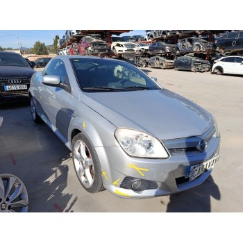 opel tigra twintop (x04) del año 2005