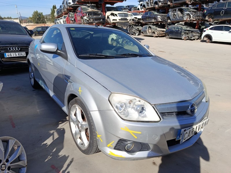 opel tigra twintop (x04) del año 2005