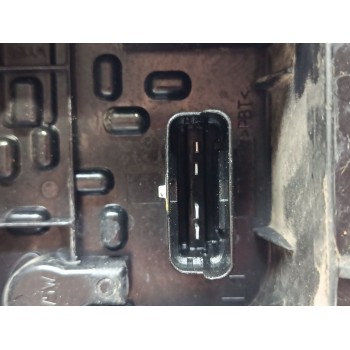 Recambio de piloto trasero izquierdo para dacia duster (hm_) 1.0 tce 90 referencia OEM IAM 265558217R  