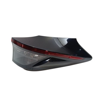 Recambio de piloto trasero derecho para toyota yaris cross hybrid 2wd active tech referencia OEM IAM 815500DE20  