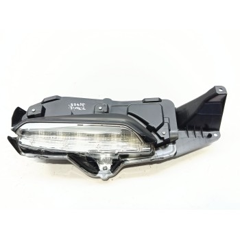 Recambio de piloto delantero derecho para toyota yaris cross hybrid 2wd active tech referencia OEM IAM 814300D170  