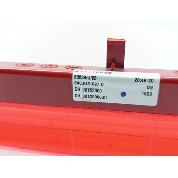 Recambio de luz central de freno para audi q3 sportback (f3n) 2.5 rs quattro referencia OEM IAM 8V0945097D  