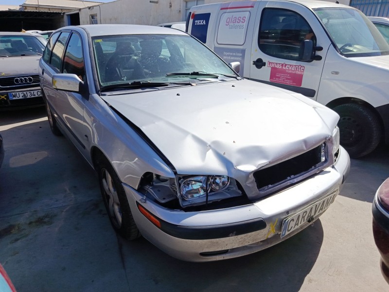 volvo v40 station wagon (645) del año 2002