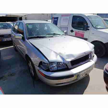VOLVO V40 STATION WAGON (645)