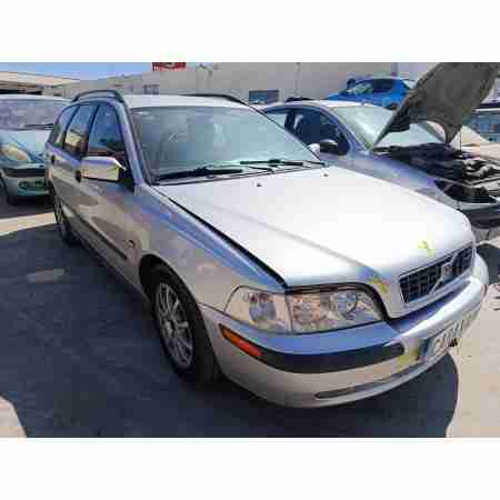 VOLVO V40 STATION WAGON (645)