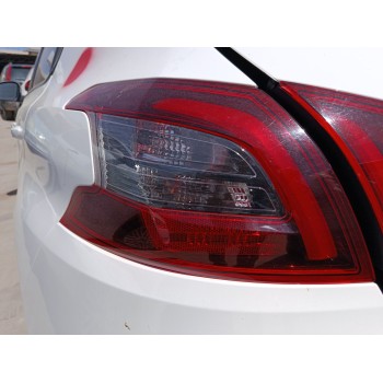 PILOTO TRASERO IZQUIERDO 9823728680 