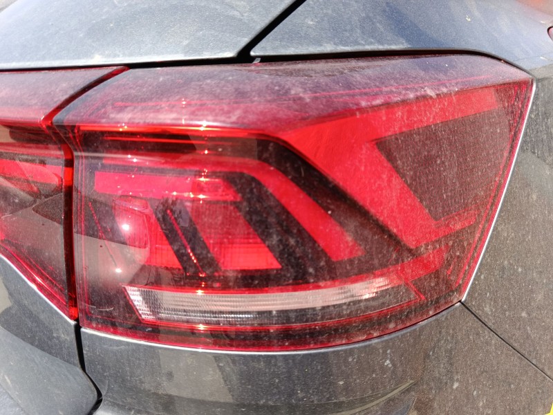 Recambio de piloto trasero derecho para volkswagen t-roc (a11, d11) 2.0 tdi referencia OEM IAM 2GA945096C  