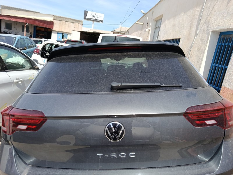 Recambio de porton trasero para volkswagen t-roc (a11, d11) 2.0 tdi referencia OEM IAM 2GA827025B  