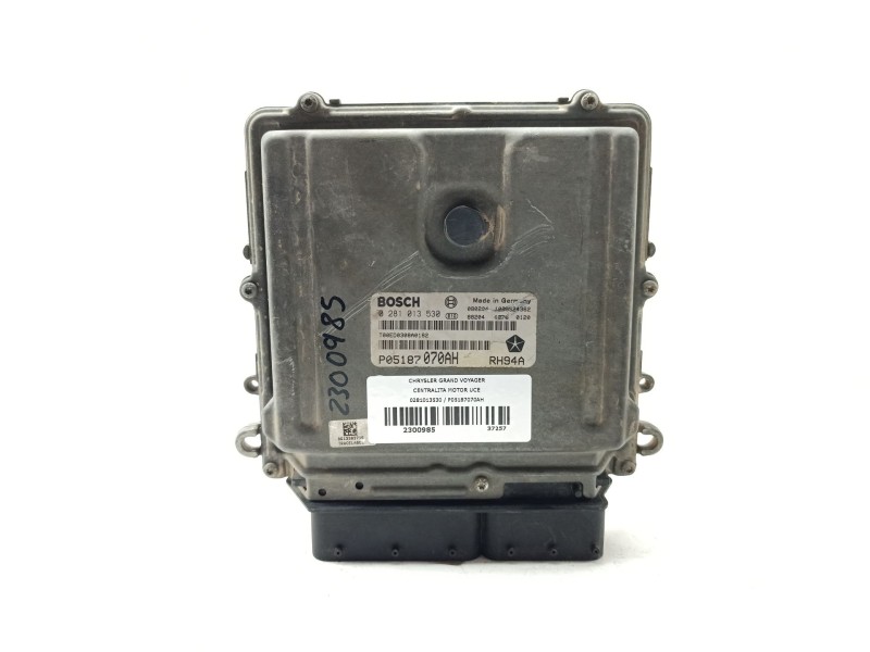 Recambio de centralita motor uce para chrysler grand voyager touring referencia OEM IAM 0281013530 / P05187070AH  