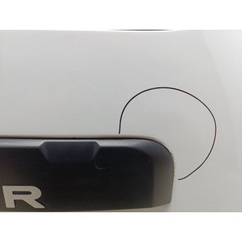 Recambio de porton trasero para dacia duster ambiance 4x2 referencia OEM IAM 901003101R  