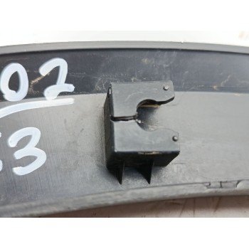 Recambio de aletin trasero izquierdo para mg zs suv (azs1) 1.0 t-gdi referencia OEM IAM 10734127  