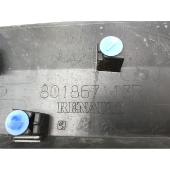 Recambio de moldura para renault express advance referencia OEM IAM 801867113R  