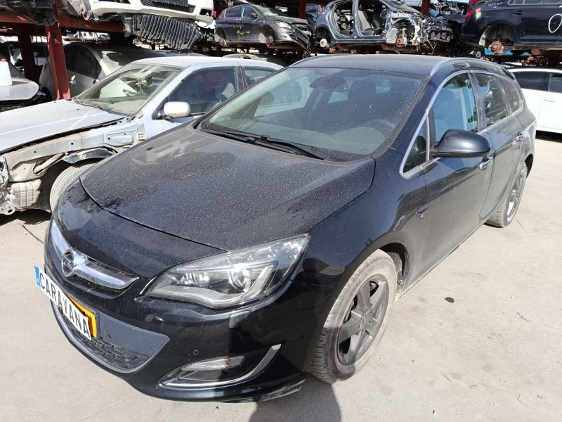 opel astra j sports tourer (p10) del año 2010