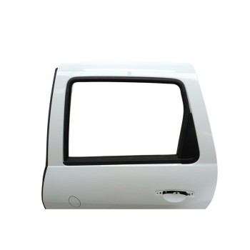 Recambio de puerta trasera izquierda para dacia duster ambiance 4x2 referencia OEM IAM 821014570R  