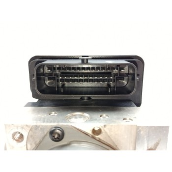 Recambio de abs para hyundai i30 cw cruise bluedrive referencia OEM IAM 58920A6330 / 58900A6330  