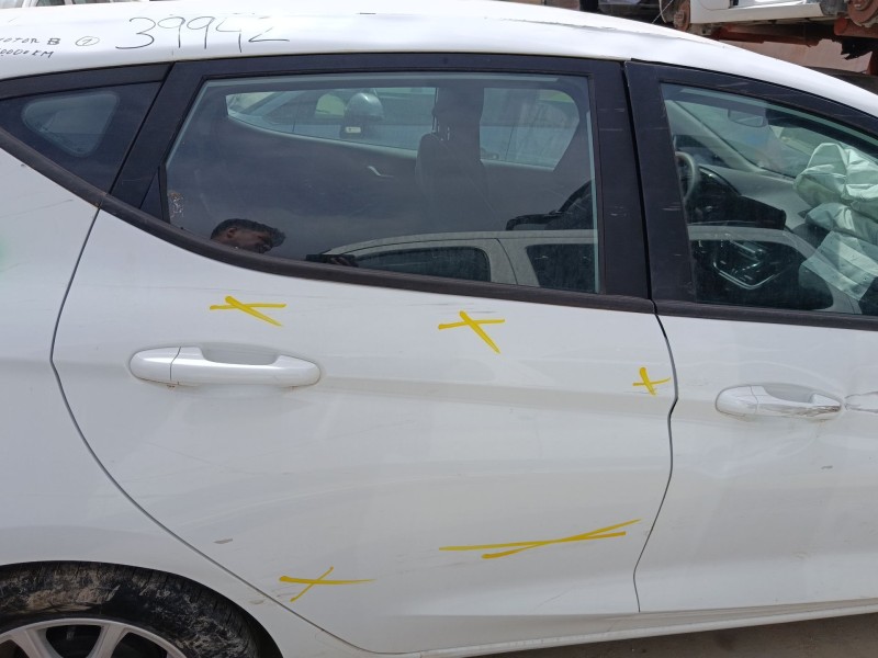 Recambio de puerta trasera derecha para ford fiesta vii (hj, hf) 1.5 tdci referencia OEM IAM 2086309  