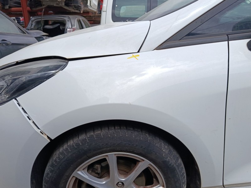Recambio de aleta delantera izquierda para ford fiesta vii (hj, hf) 1.5 tdci referencia OEM IAM 2400943  