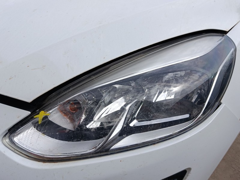 Recambio de faro izquierdo para ford fiesta vii (hj, hf) 1.5 tdci referencia OEM IAM 2549186  