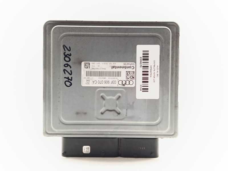 Recambio de centralita motor uce para audi a1 (8x) attraction referencia OEM IAM 03F906070CA  
