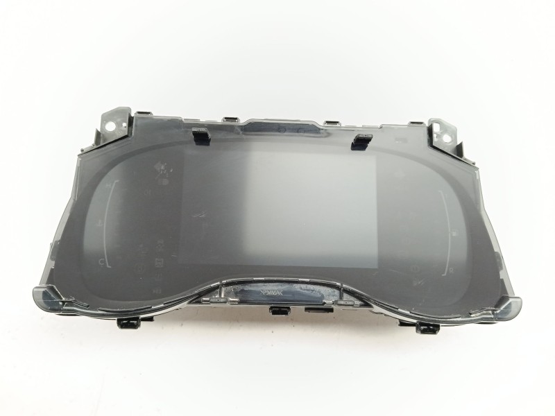 Recambio de cuadro instrumentos para toyota yaris cross hybrid 2wd active tech referencia OEM IAM 83800F5D70  