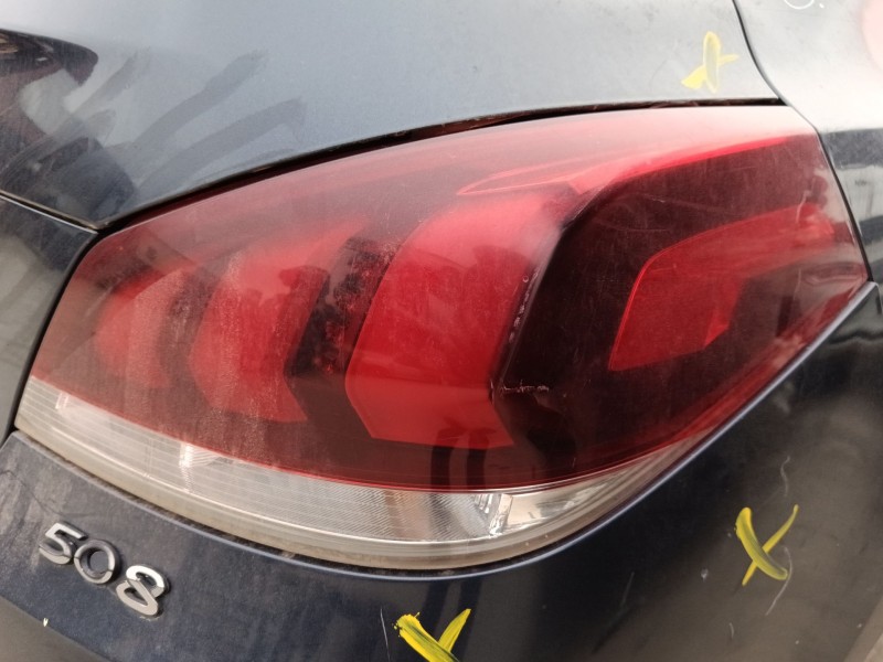 Recambio de piloto trasero derecho para peugeot 508 i (8d_) 1.6 hdi referencia OEM IAM 9807242680  