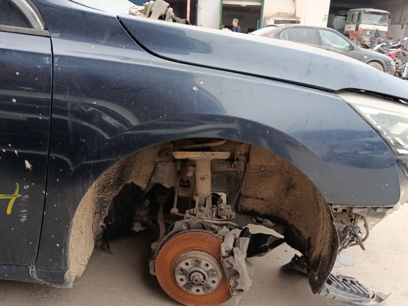 Recambio de aleta delantera derecha para peugeot 508 i (8d_) 1.6 hdi referencia OEM IAM 7841CA  