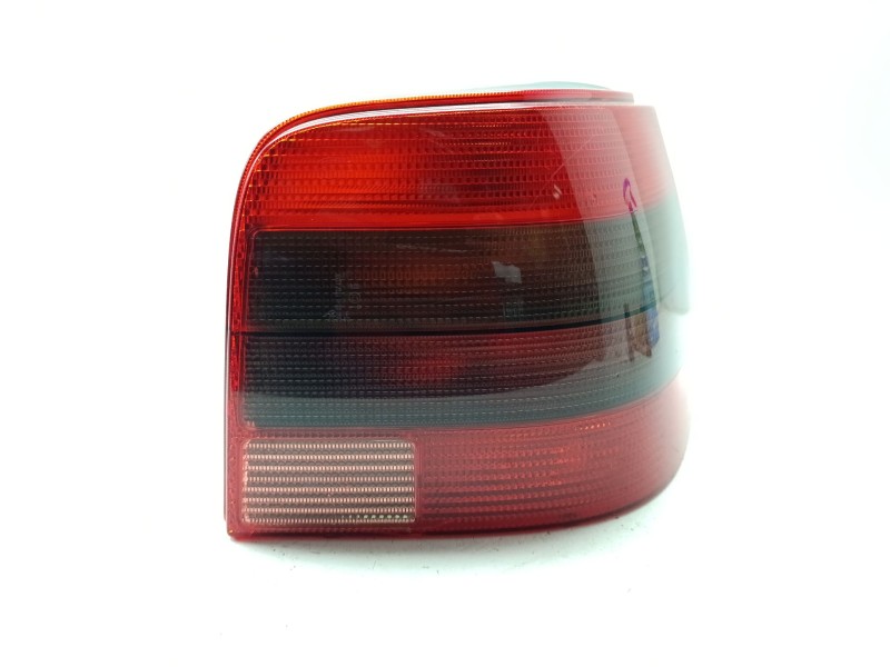 Recambio de piloto trasero derecho para volkswagen golf iv (1j1) 2.0 referencia OEM IAM 1J6945112S  