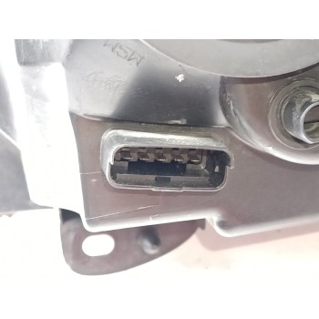 Recambio de faro izquierdo para renault clio ii (bb_, cb_) 1.5 dci (b/cb08) referencia OEM IAM 7701045174  