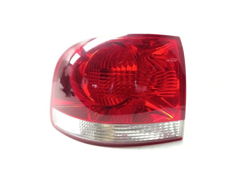 Recambio de piloto trasero izquierdo para volkswagen touareg (7la, 7l6, 7l7) 2.5 r5 tdi referencia OEM IAM 7L6945095P  