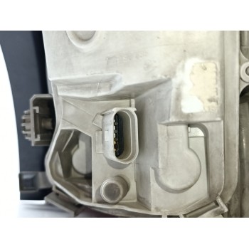 Recambio de piloto trasero izquierdo para audi a4 avant (8e) 1.9 tdi referencia OEM IAM 8E9945095E  