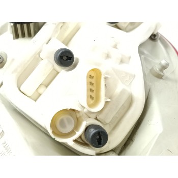 Recambio de piloto trasero derecho para opel astra j lim. 4türig selection referencia OEM IAM 13306454  