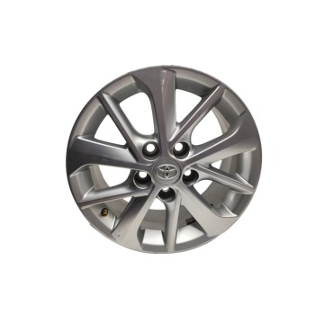 Recambio de llanta para toyota auris active referencia OEM IAM 4261102E90  